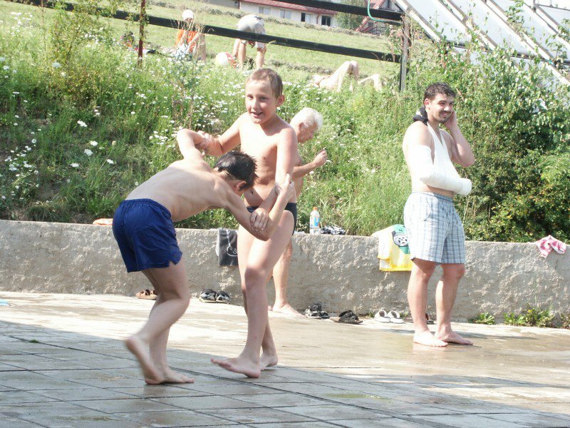 mb040805164.jpg